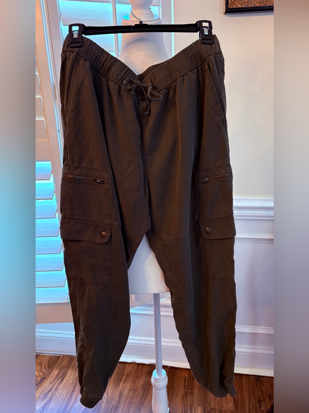 Banana Republic Olive Green Cargo Jogger Pants